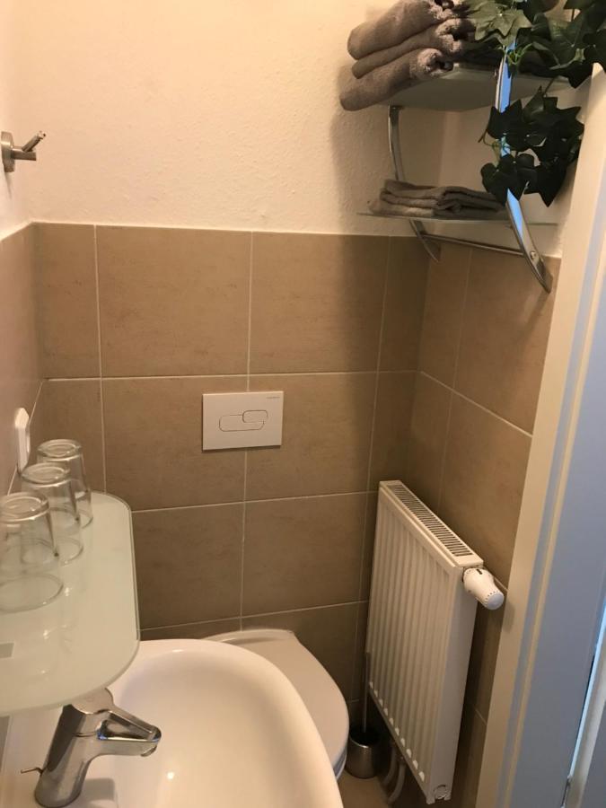 Apartment Am Wall Emden Extérieur photo