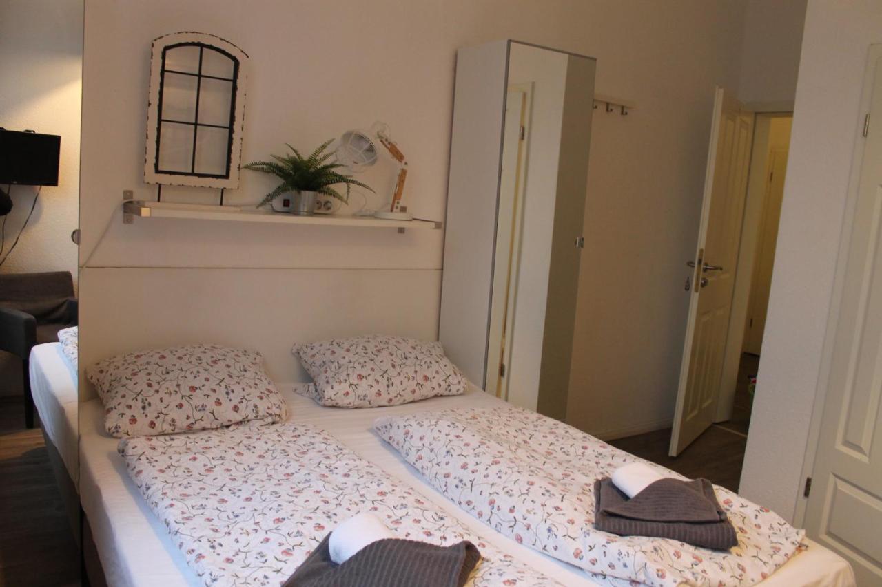 Apartment Am Wall Emden Extérieur photo